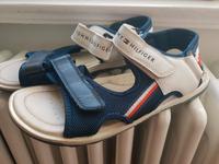 Fest Sandalen Tommy Hilfiger 39 Friedrichshain-Kreuzberg - Kreuzberg Vorschau