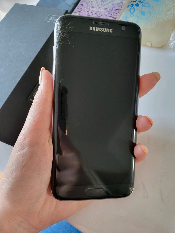 Samsung Galaxy S7 edge in Saarlouis
