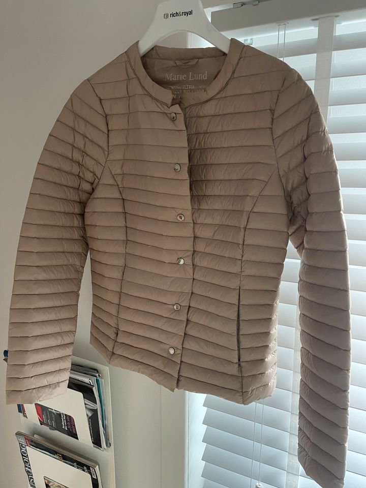 Marie Lund Jacke beige Gr 38 in Hude (Oldenburg)