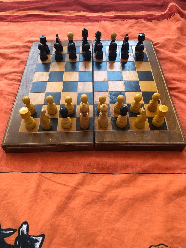 Schachspielen in Bitterfeld