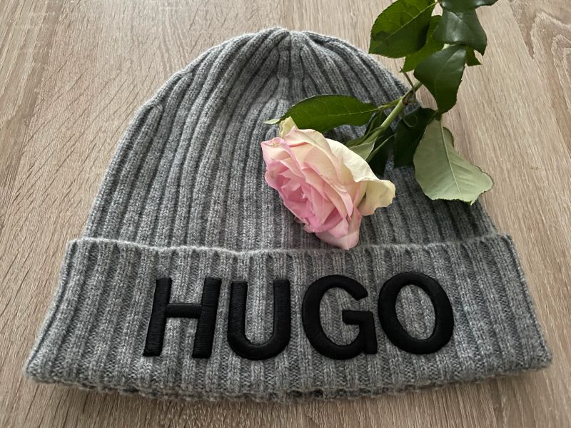 ❤️ Hugo Boss Mütze grau unisex in Dresden - Striesen-Ost | eBay  Kleinanzeigen ist jetzt Kleinanzeigen