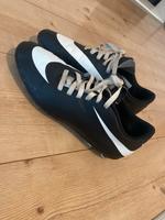Nike Fußball Schuhe Größe 43 Kiel - Hassee-Vieburg Vorschau