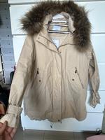 Damen Jacke mit Kapuze beige Mango Gr. L, 40 Parka Niedersachsen - Schiffdorf Vorschau