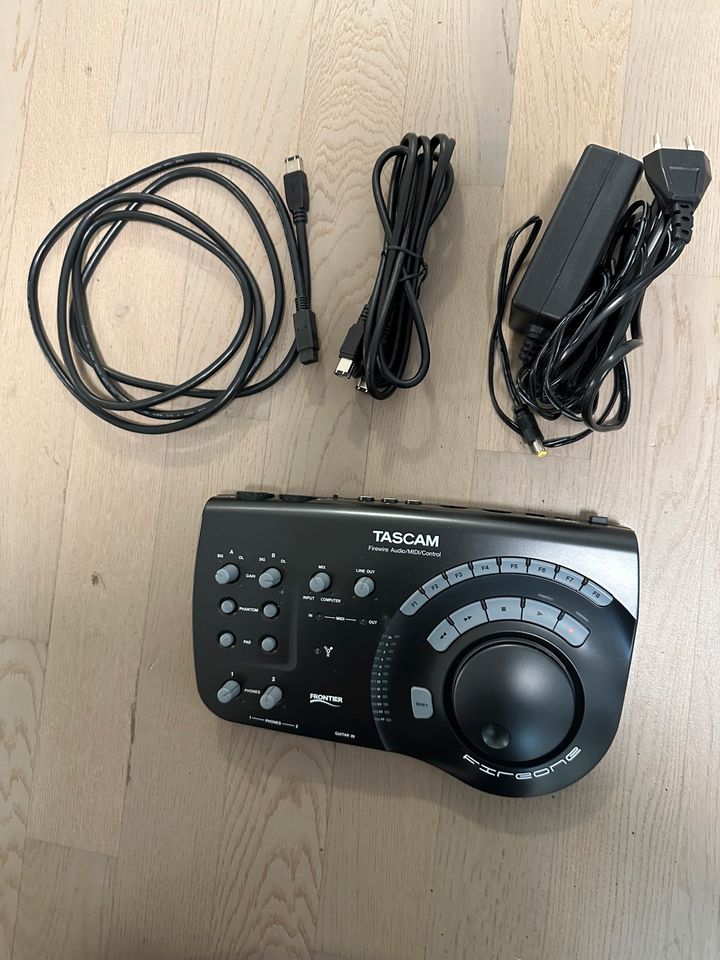 Tascam Fireone DAW-Controller mit Audio-/MIDI-Schnittstelle in München