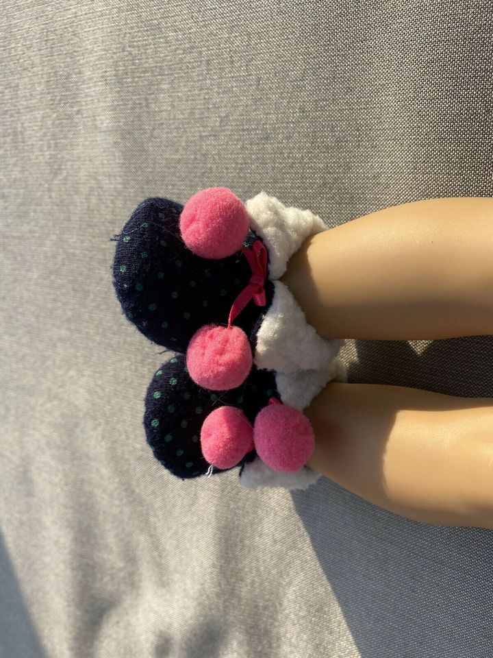 OG Doll Schlafkleidchen, FlauschSchuhe und Teddybär passt AG Doll in Hohenwart