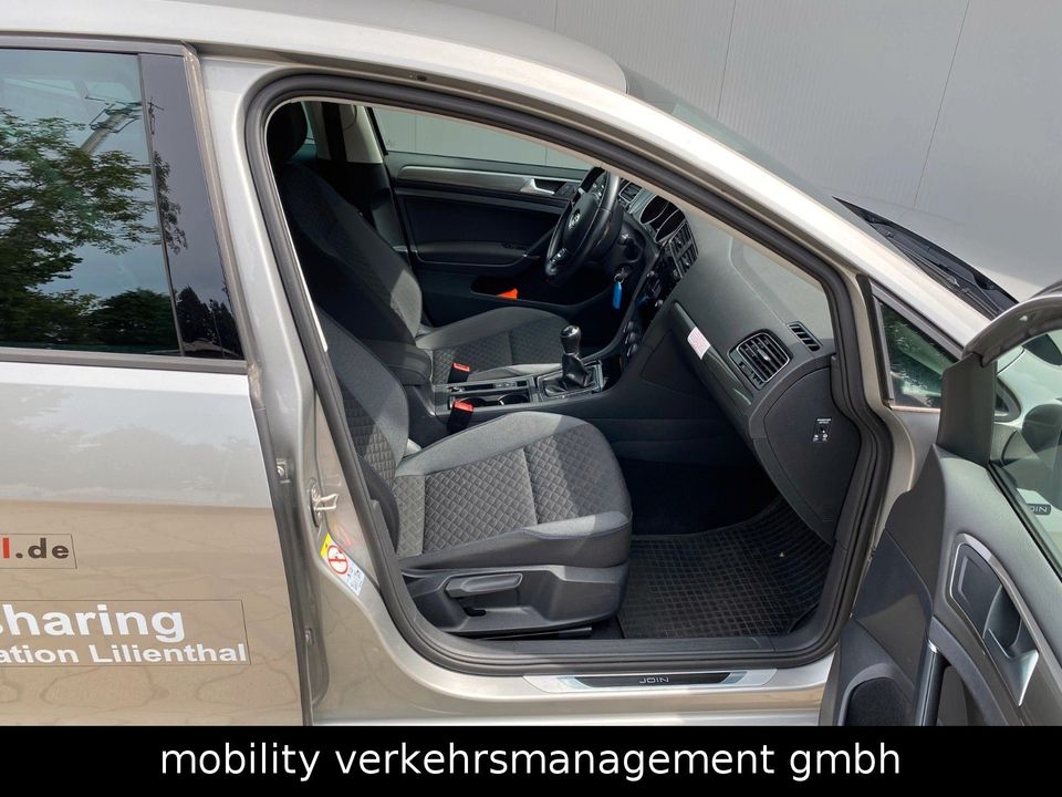 Volkswagen Golf VII 1.6 TDI Navi AHK LM-Felgen FAHRSCHULE in Lilienthal