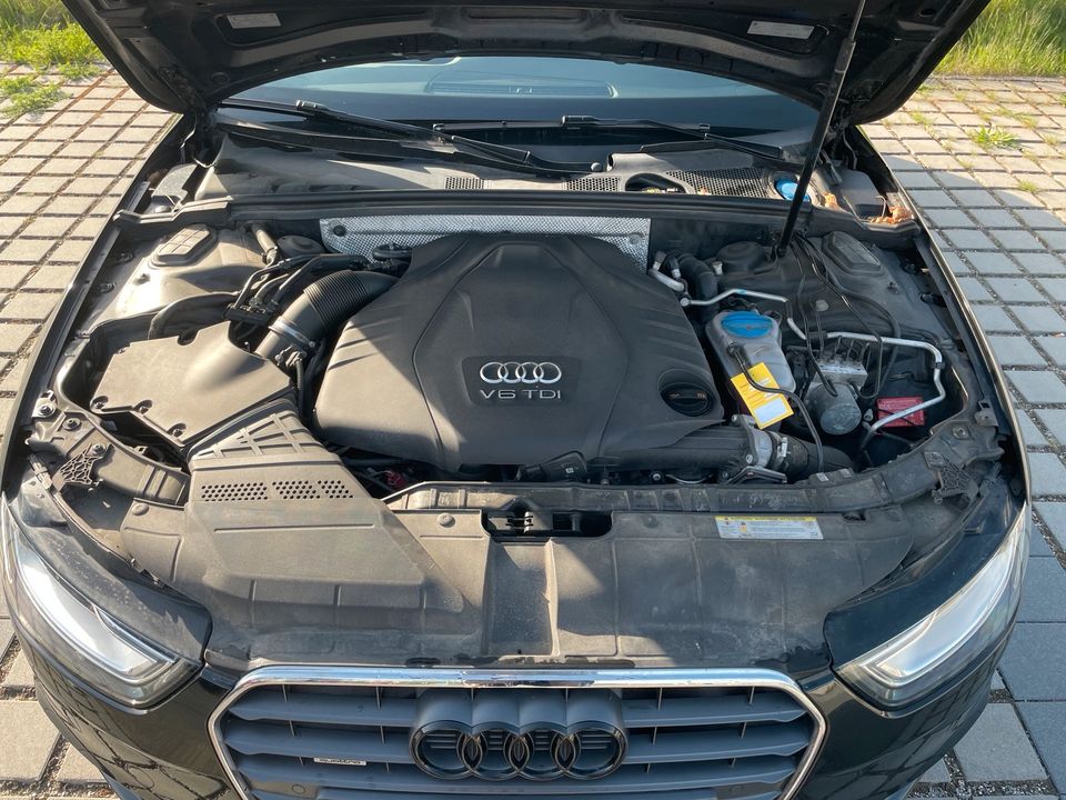 Audi A4 3.0 TDI in Schwarzenfeld