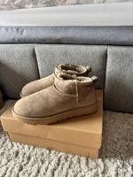 UGG ultra mini boot Gr. 39 Antilope beige khaki neu Rheinland-Pfalz - Ramstein-Miesenbach Vorschau