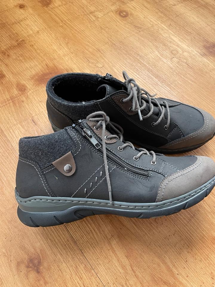 Hush Puppies Damen Schuhe Gr 41 Anti Schock Flex Zone neu in Lutherstadt Wittenberg