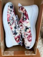 Leichte Sommerschuhe sneaker Blumen Muster Gr.37 TOP Nordrhein-Westfalen - Hagen Vorschau