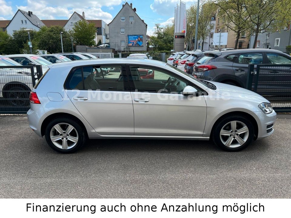 Volkswagen Golf VII Lim. Comfortline BMT 1 Hand Top Zustand in Stuttgart