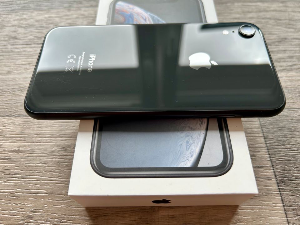 Apple iPhone XR 64GB Black Schwarz in Neunkirchen Siegerland