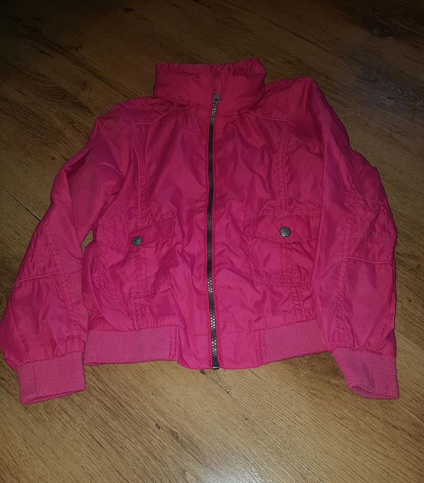 Leichte Sommerjacke pink Gr 128 in Wusterhusen