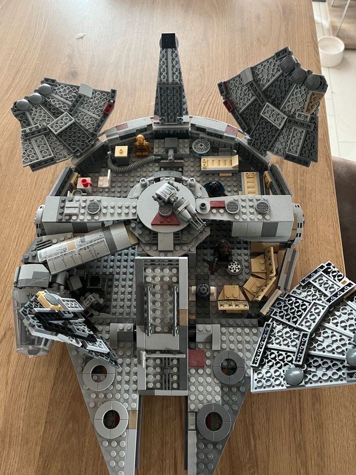 Lego Star Wars Millennium Falcon in Rheinfelden (Baden)