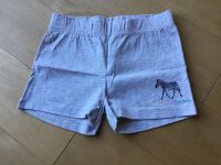 Mädchen Shorts Gr. 122/128 hellgrau mit Zebra Hessen - Ober-Ramstadt Vorschau