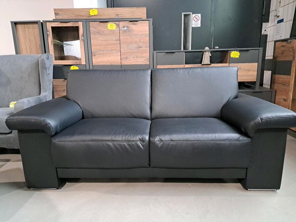 Sofa Couch Garnitur 2- Sitzer Polstermöbel Möbel in Sendenhorst