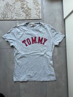 Tommy Hifiger Tshirt M Friedrichshain-Kreuzberg - Kreuzberg Vorschau