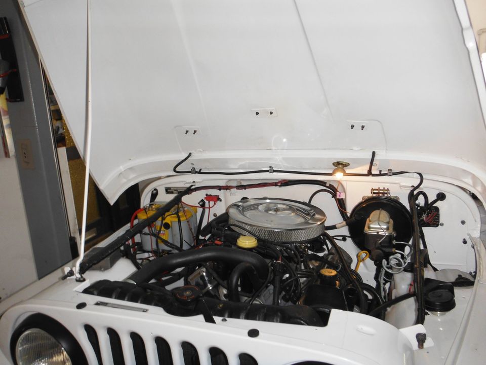 Jeep CJ5  AMC 304 /V8 in Treuchtlingen