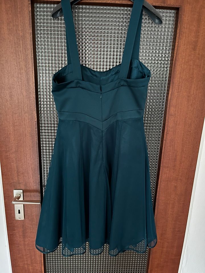 Neues petrolfarbenes Abiballkleid / Cocktailkleid Gr. 38 in Krefeld