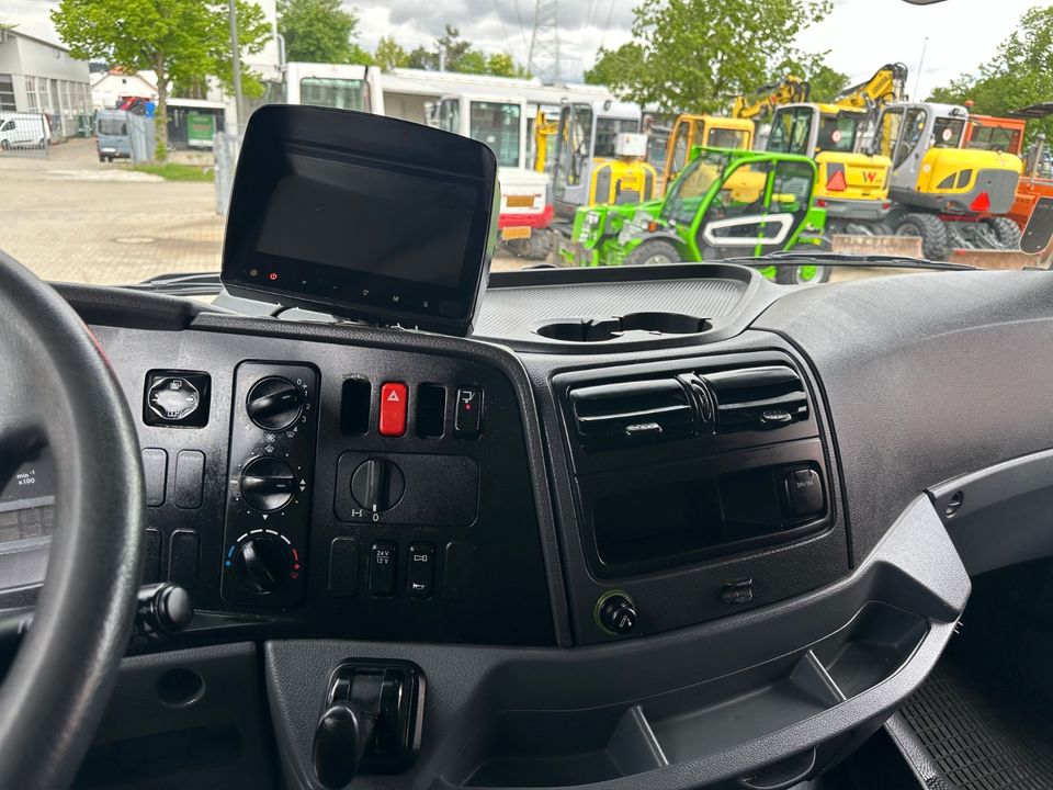 Mercedes-Benz 1833 Axor Getränke-LKW Koffer Ladebordwand in Aichach