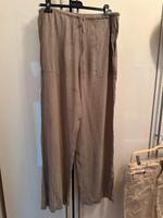 Zara Sommerhose crincle Gr. L taupe kaum getragen Nordrhein-Westfalen - Stolberg (Rhld) Vorschau