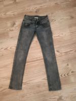 Jeanshose grau Gr.134 Nordrhein-Westfalen - Beckum Vorschau