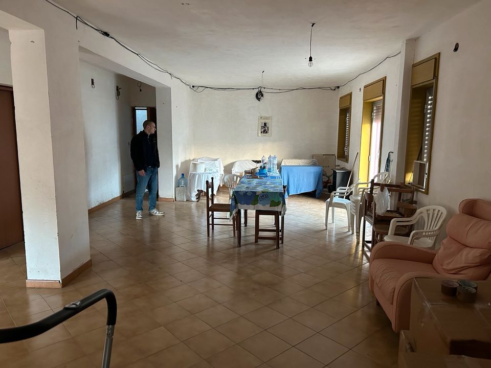 Großes Grundstück mit Mehrfamilienhaus in Sizilien, Italien in Berlin