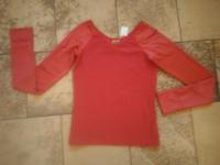 TOP Nike Oberteil Pulli Rot Sport Fitness Chic Beauty Design WOW! Bayern - Gilching Vorschau