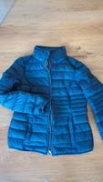 leichte Daunenjacke Esprit Gr 38 Niedersachsen - Sarstedt Vorschau