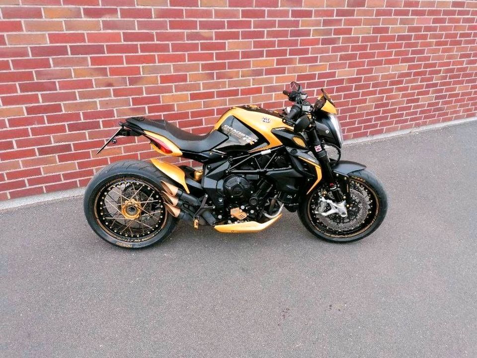 MV AGUSTA DRAGSTER 800 RR /AMG - YELLOW in Walldürn