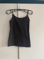 Top XS von Primark Berlin - Hellersdorf Vorschau