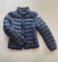 Moncler dünne Daunenjacke 10/140 München - Hadern Vorschau