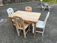 Gartentisch mit Stühlen massiv + Sitzauflagen Rheinland-Pfalz - Neuwied Vorschau
