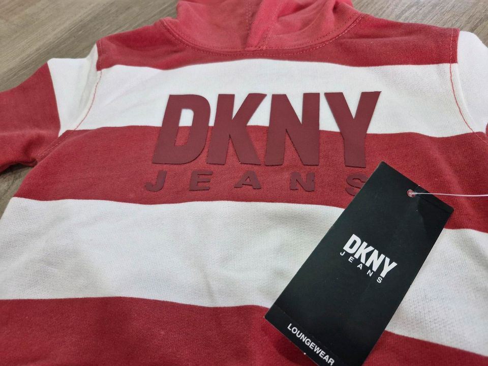 DKNY Hoodie 86/92 Neu in Wasserburg am Inn