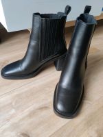 Mango schwarze Chelsea Stiefeletten Gr. 39, schwarz, neuwertig Rheinland-Pfalz - Ludwigshafen Vorschau