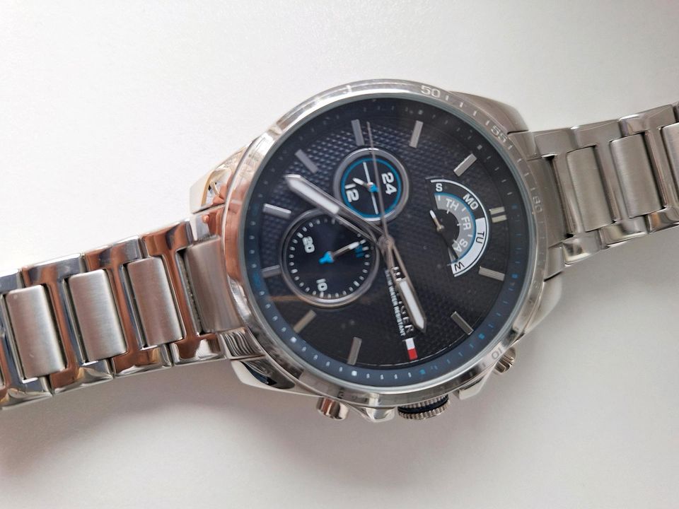 Tommy Hilfiger Multifunktionsuhr in Hardegsen