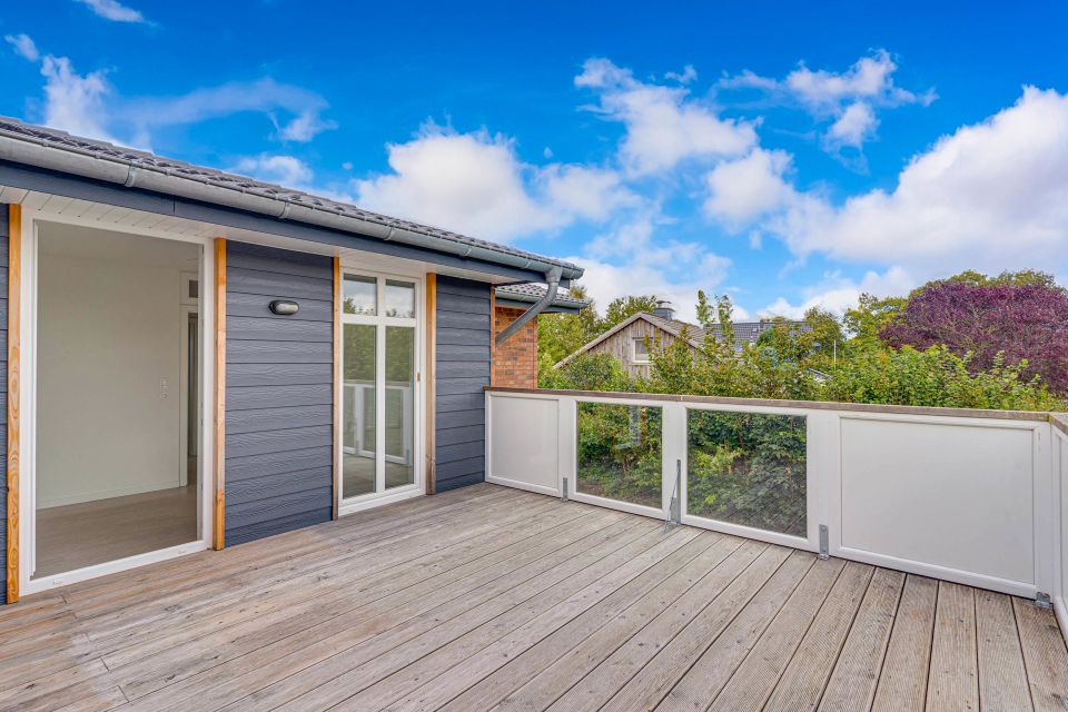 Glücksburger Gelegenheit! Neuwertige Doppelhaushälfte mit Garten, Terrasse & Dachterrasse! in Glücksburg