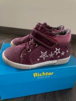 NEUWERTIGE Halbschuhe Richter Pflaume / Beere / Lila Größe 23 Baden-Württemberg - Nürtingen Vorschau