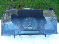 Tacho Instrumententafel Volvo V70 1 9168138 Nordrhein-Westfalen - Warendorf Vorschau