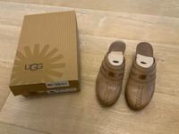 UGG Clogs VIVICA, Gr. 38, beige, NP 220,- Euro Essen - Bredeney Vorschau