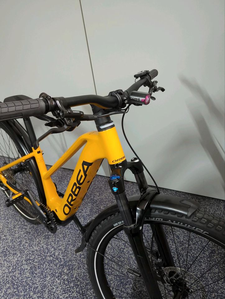 Orbea Kemen MID SUV 40 - Trekking Elektro Fahrrad in Donaueschingen