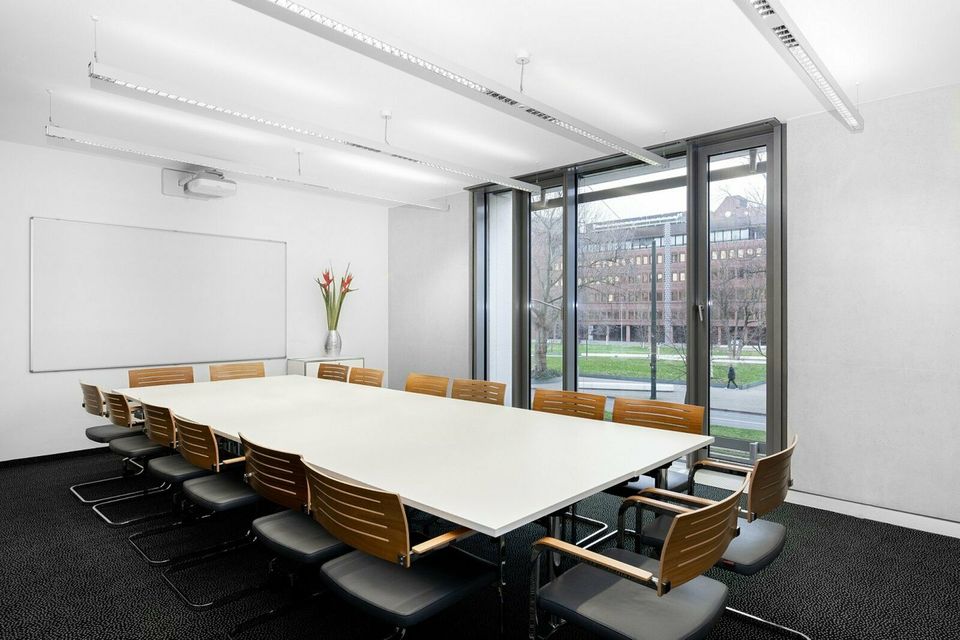 Privater Büroraum für 4 Personen in Koe-Blick in Düsseldorf
