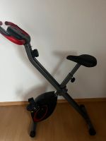 Fahrradtrainer / Heimtrainer / klappbar schwarz Nordrhein-Westfalen - Finnentrop Vorschau