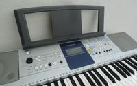 YAMAHA Digitales Keyboard PSR-E323 YPT-320 I silber Nordrhein-Westfalen - Elsdorf Vorschau