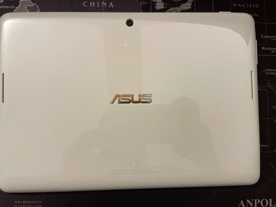 ASUS MEMO PAD 10 Tablet in Ostelsheim