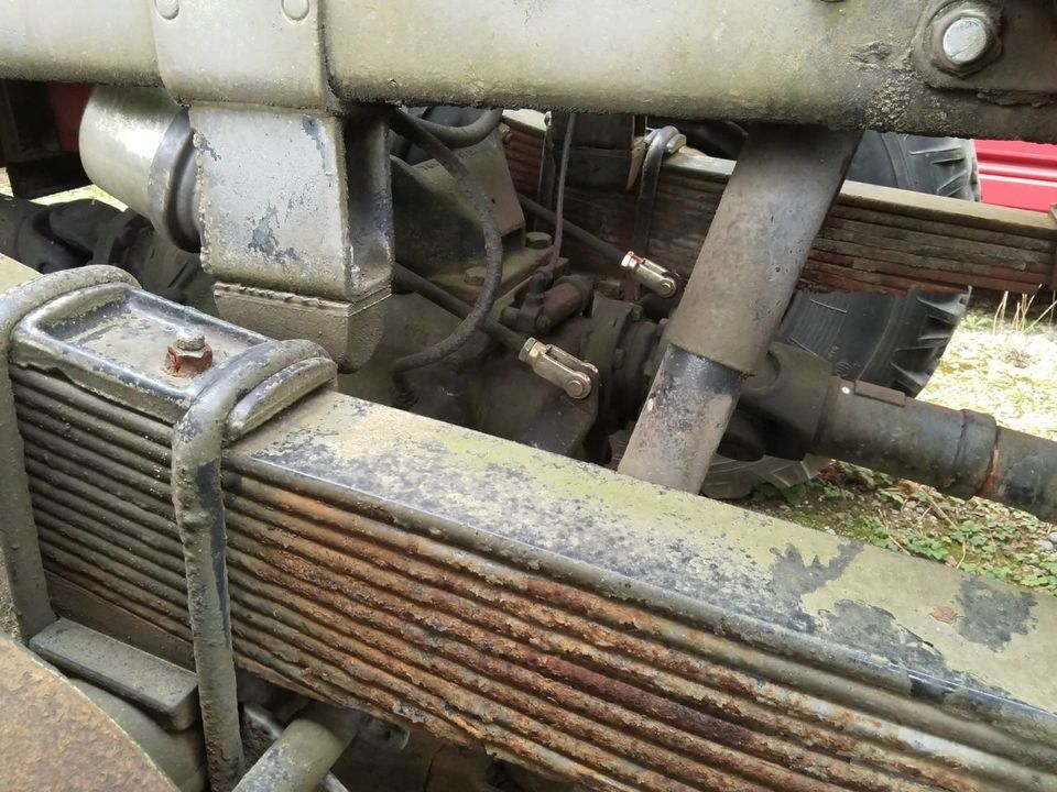 Steyr 1491 LKW mit Pritsche Hakenlift geländegängig in Stefansberg