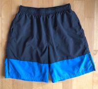 NIKE Dri-Fit Kinder Sporthose, Sportshort Gr.  158-170cm Kr. München - Gräfelfing Vorschau