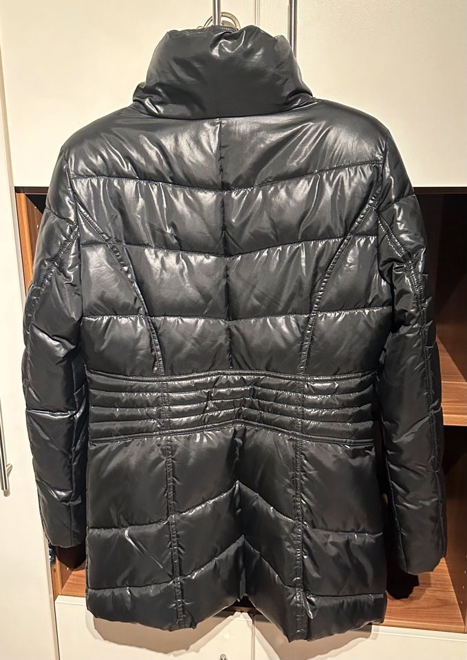 Mexx Mantel Steppmantel  Jacke schwarz Größe 40 in Marienheide