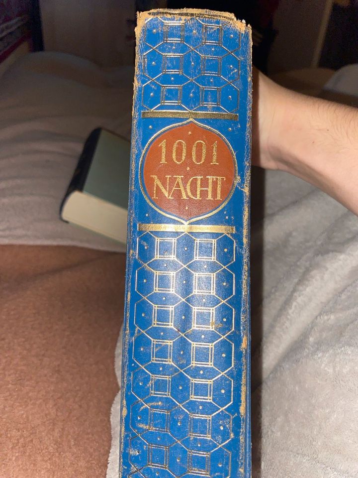 antikes 1001 Nacht Buch in Aachen