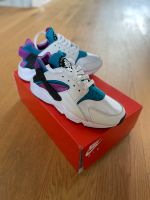 Nike Air Huarache Aquatone/Deep Magenta Gr. 39 Stuttgart - Bad Cannstatt Vorschau